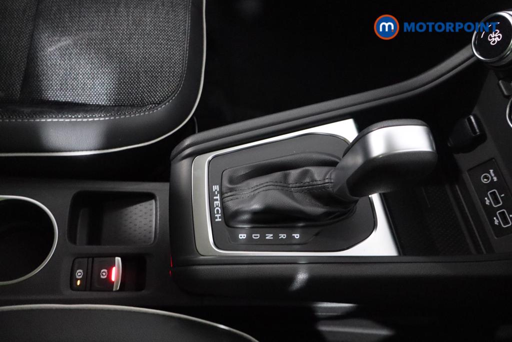 Used Renault Captur 2023 for sale - 77639759: Photo 11