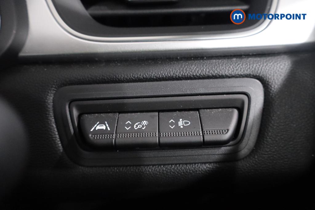 Used Renault Captur 2023 for sale - 77639759: Photo 19