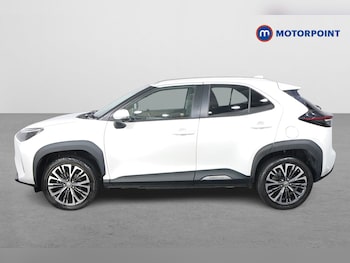 Used Toyota Yaris Cross 2022 for sale - 75715723: Photo