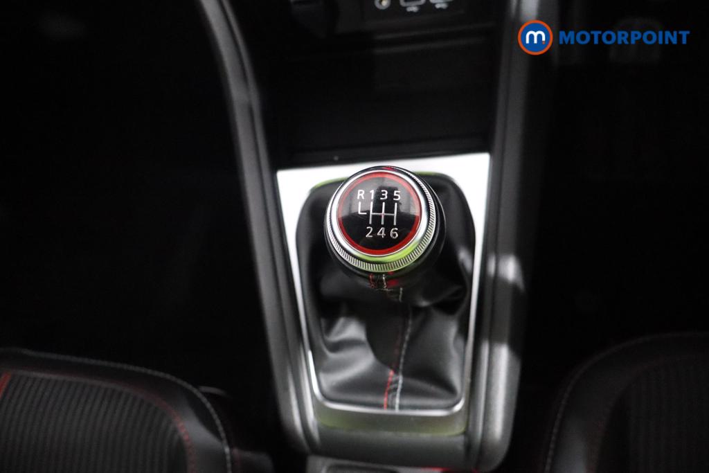 Used Renault Captur for sale - 77180158: Photo 11