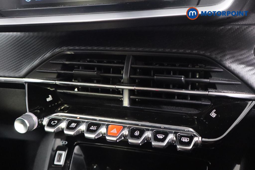 Used Peugeot 2008 2021 for sale - 76889963: Photo 12