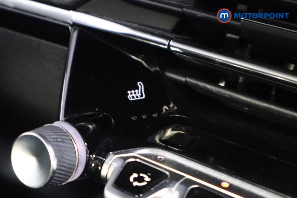 Used Peugeot 2008 2021 for sale - 76889963: Photo 13