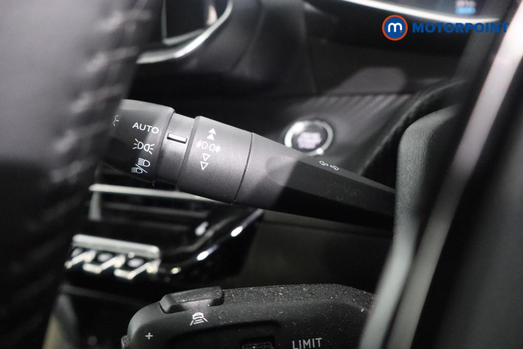 Used Peugeot 2008 2021 for sale - 76889963: Photo 22