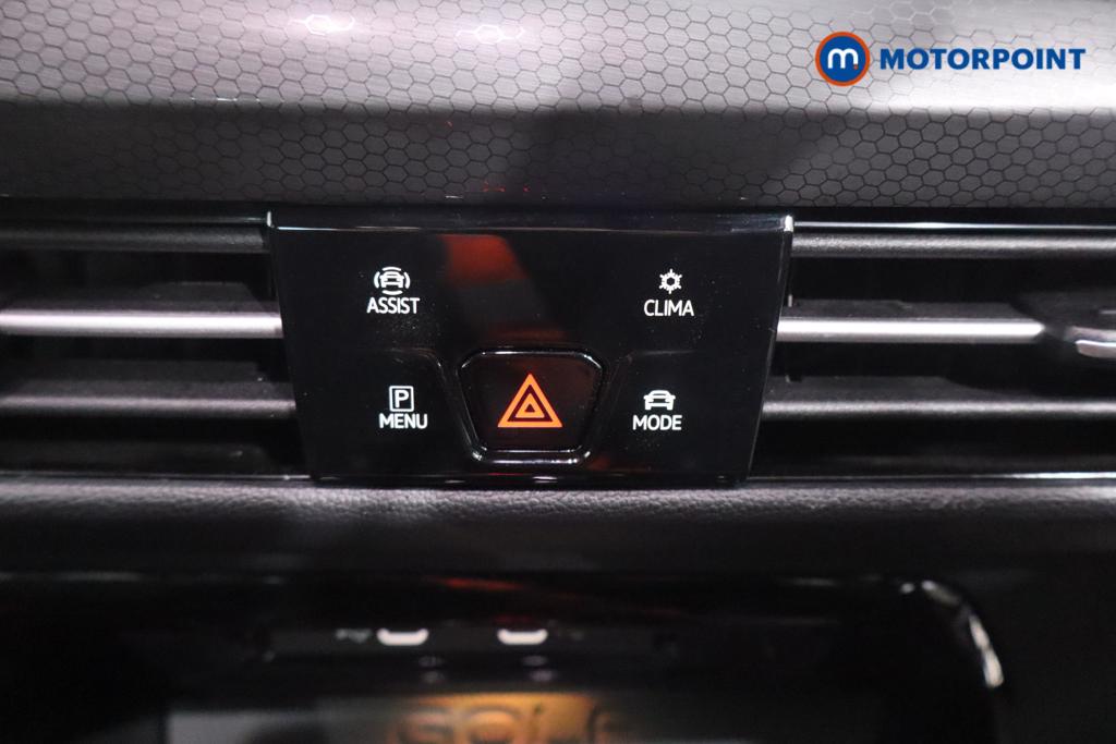 Used Volkswagen Golf 2024 for sale - 76710406: Photo 11