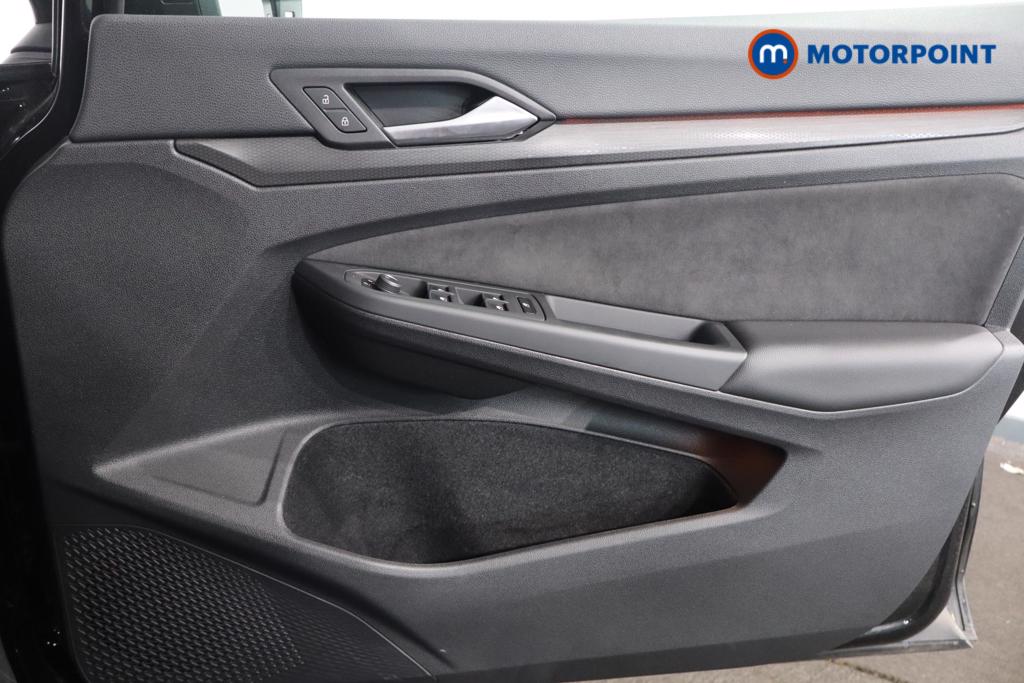 Used Volkswagen Golf 2024 for sale - 76710406: Photo 17