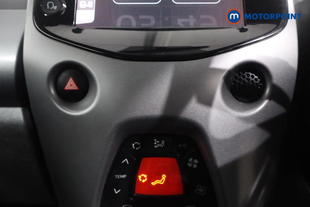 Used Toyota AYGO 2019 for sale - 77301406: Photo 11