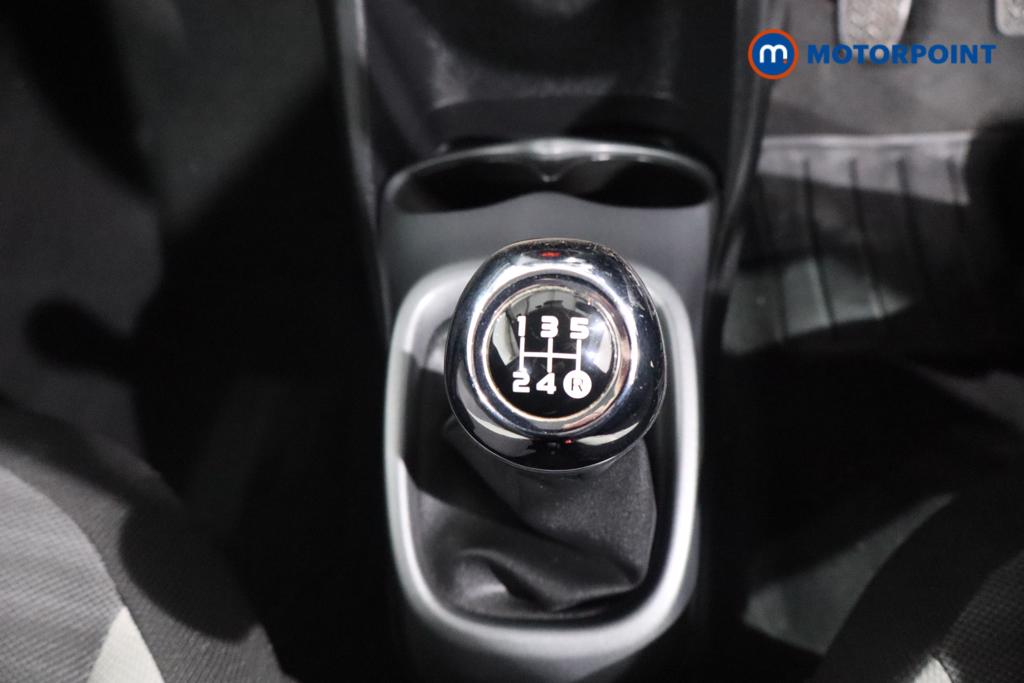 Used Toyota AYGO 2019 for sale - 77301406: Photo 13