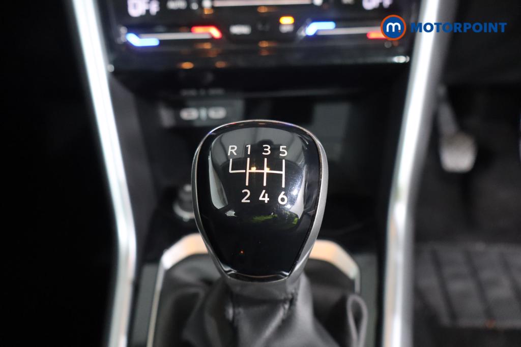 Used Volkswagen T-Roc 2023 for sale - 76056223: Photo 12