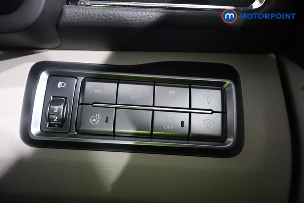 Used Ssangyong Tivoli 2023 for sale - 76196908: Photo 18