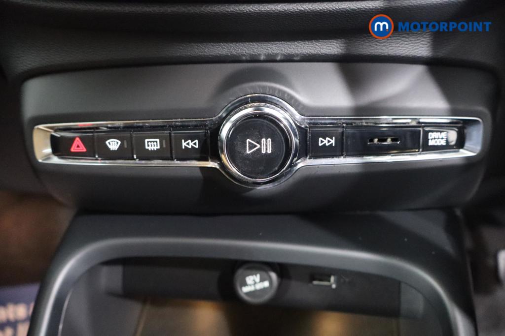 Used Volvo XC40 2021 for sale - 76453114: Photo 11