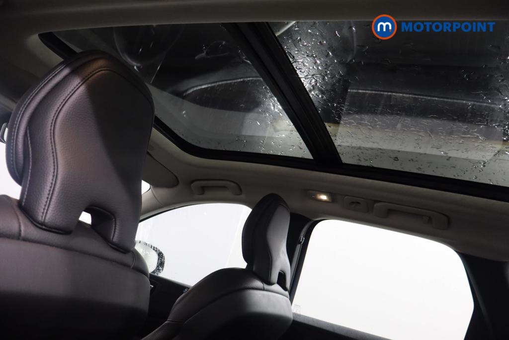 Used Volvo XC60 2022 for sale - 77168324: Photo 24