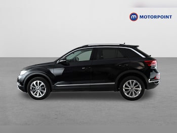 Used Volkswagen T-Roc 2023 for sale - 78942443: Photo