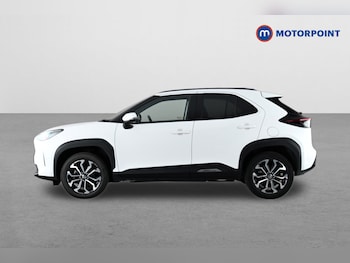 Used Toyota Yaris Cross 2023 for sale - 79469648: Photo