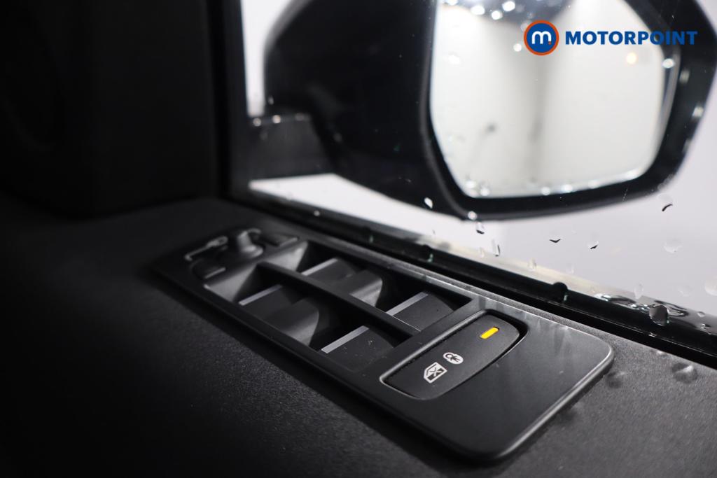 Used Land Rover Discovery Sport 2020 for sale - 76767332: Photo 18