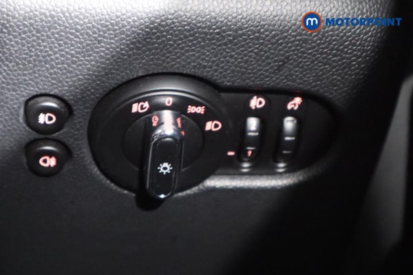 Used MINI Hatch 2019 for sale - 76155799: Photo 20