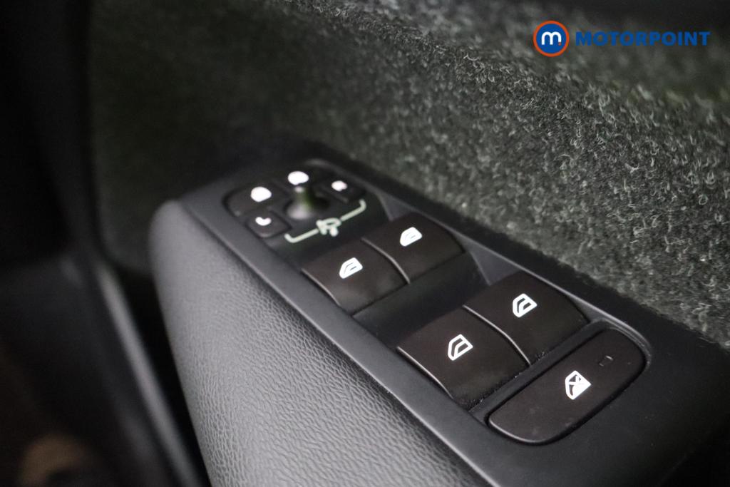 Used Volvo XC40 2018 for sale - 76878774: Photo 18