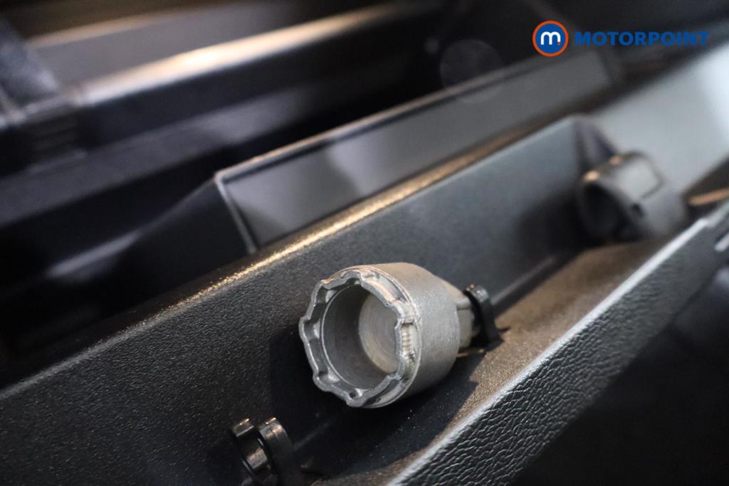 Used Volvo XC40 2018 for sale - 76878774: Photo 20