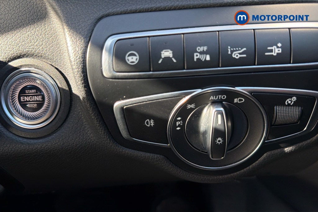 Used Mercedes-Benz C Class 2021 for sale - 77981357: Photo 24