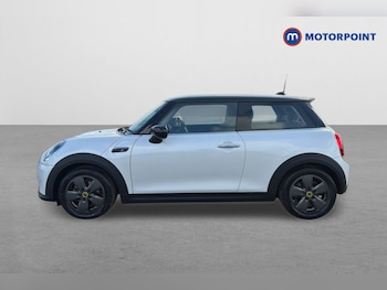 Used MINI Hatch 2023 for sale - 79572440: Photo