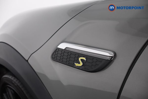 Used MINI Hatch 2021 for sale - 76196832: Photo 32