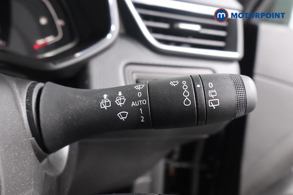 Used Renault Clio 2023 for sale - 76278686: Photo 18