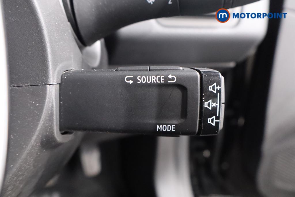 Used Renault Clio 2023 for sale - 76278686: Photo 20