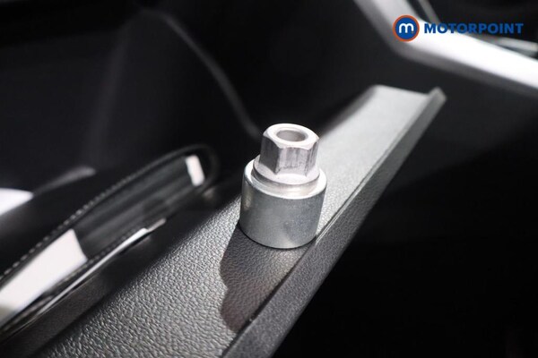 Used Volkswagen Polo 2024 for sale - 75637380: Photo 22