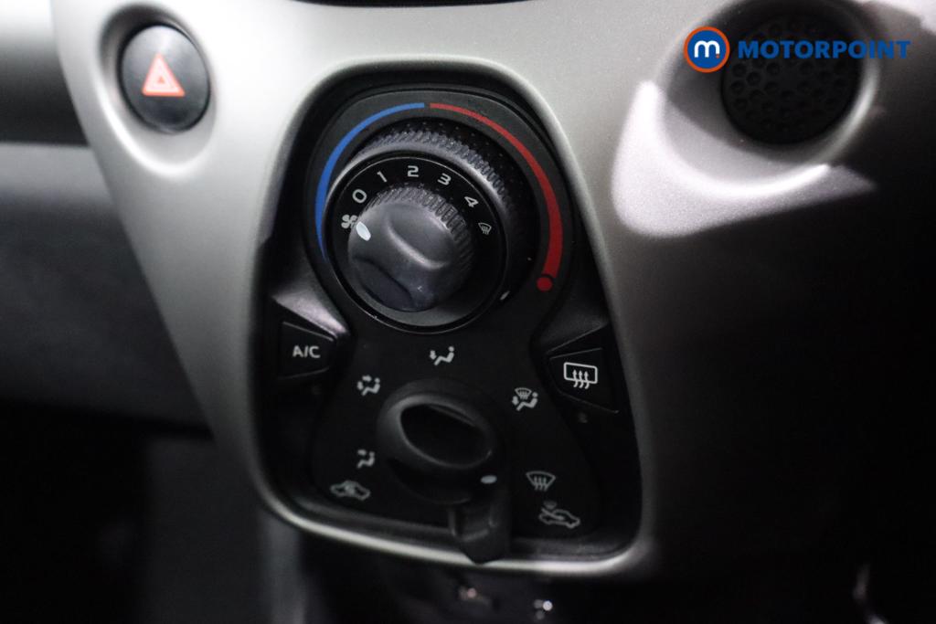 Used Peugeot 108 2017 for sale - 77760111: Photo 12