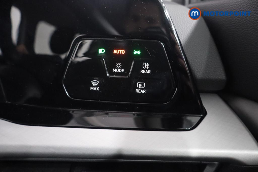 Used Volkswagen Golf 2024 for sale - 76449903: Photo 19