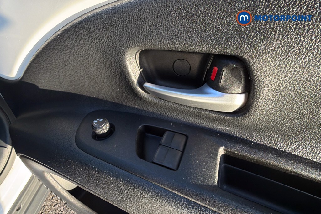 Used Toyota Aygo X 2023 for sale - 77932235: Photo 18