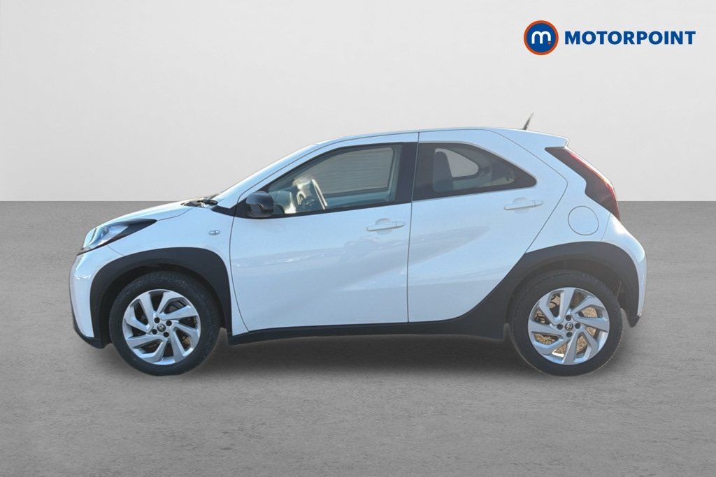 Used Toyota Aygo X 2023 for sale - 77932235: Photo 4