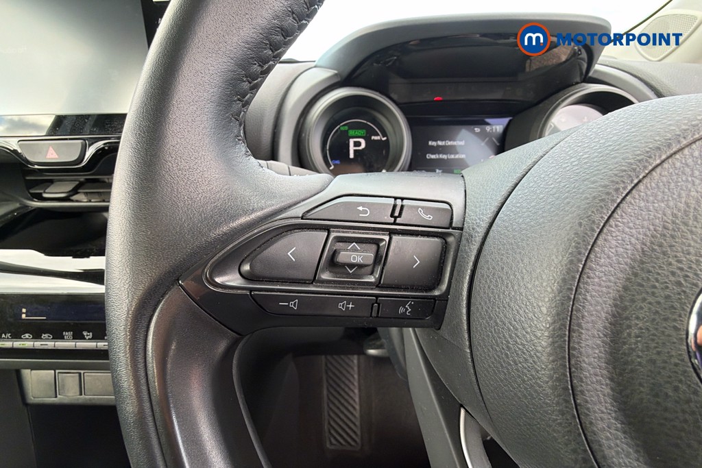 Used Toyota Yaris Cross 2024 for sale - 77872797: Photo 11