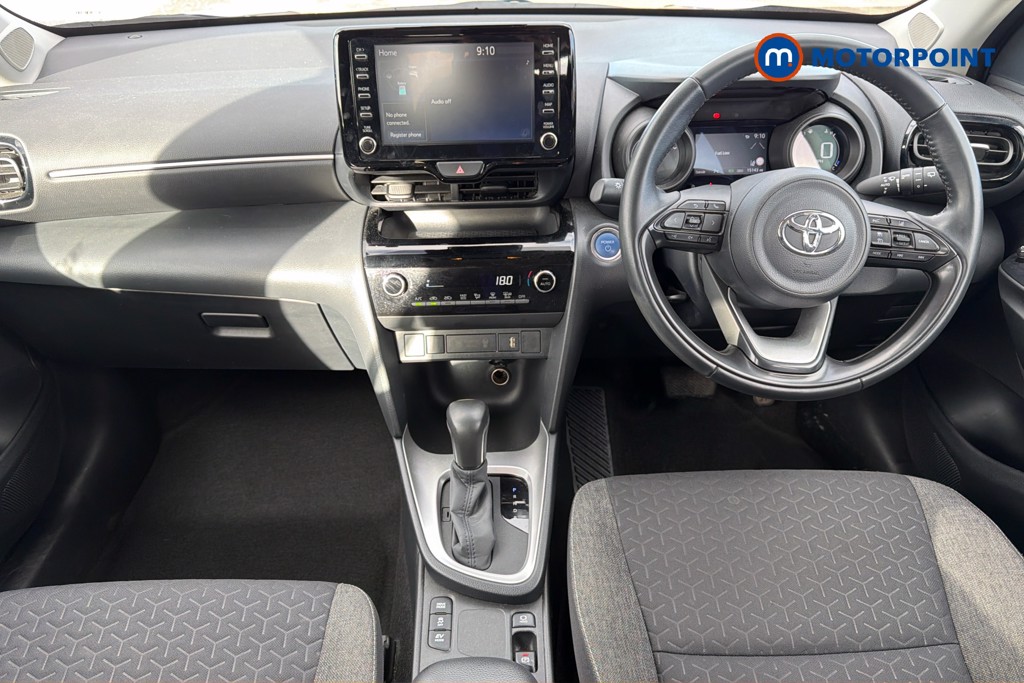 Used Toyota Yaris Cross 2024 for sale - 77872797: Photo 9