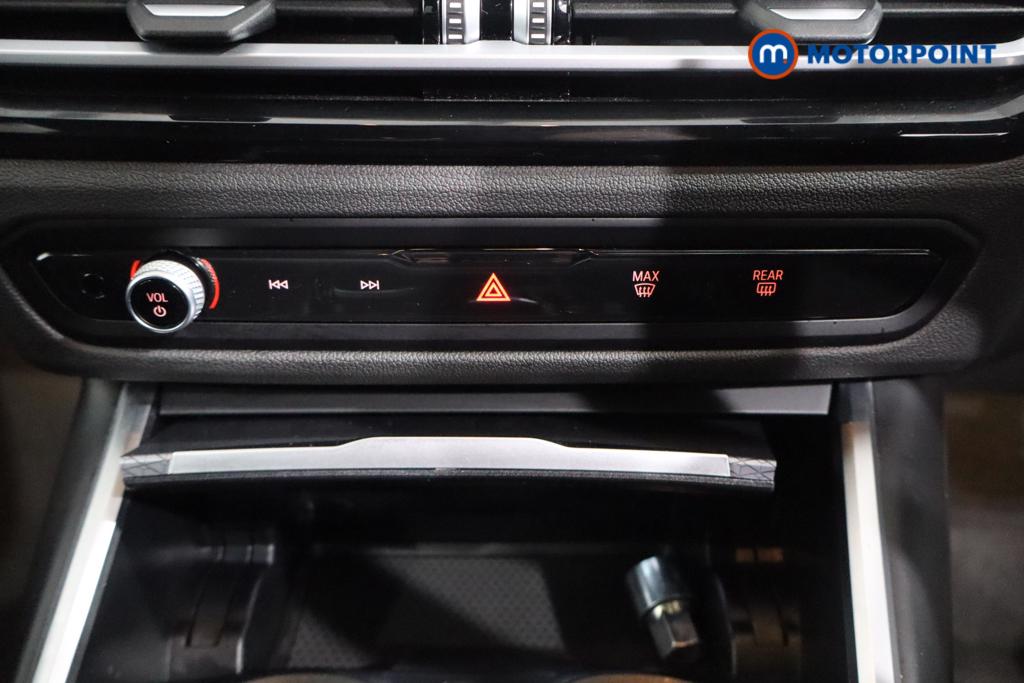 Used BMW 3 Series 2024 for sale - 76638301: Photo 11