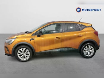 Used Renault Captur 2022 for sale - 76491549: Photo