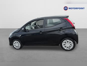 Used Toyota AYGO 2019 for sale - 79640814: Photo