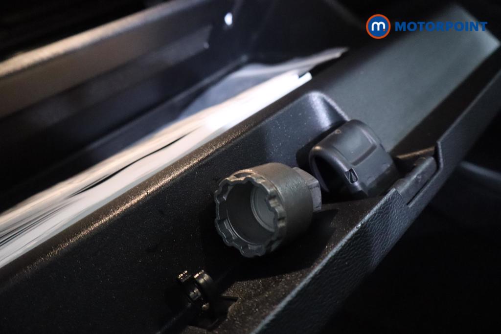 Used Volvo XC40 2022 for sale - 77248953: Photo 21