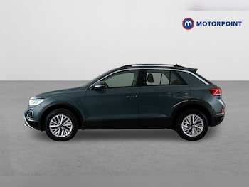 Used Volkswagen T-Roc 2024 for sale - 78779785: Photo