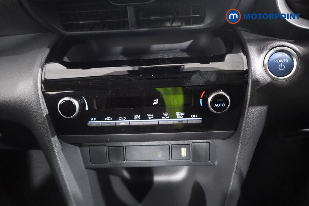 Used Toyota Yaris Cross 2024 for sale - 76209736: Photo 11