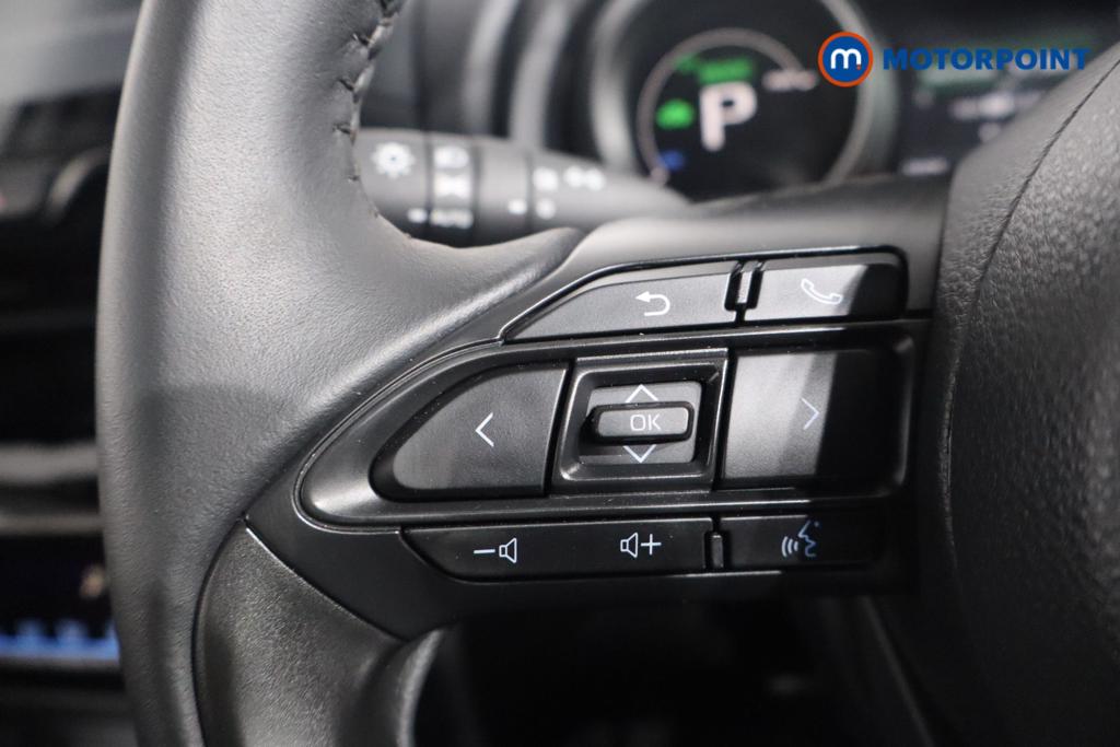 Used Toyota Yaris Cross 2024 for sale - 76209736: Photo 15