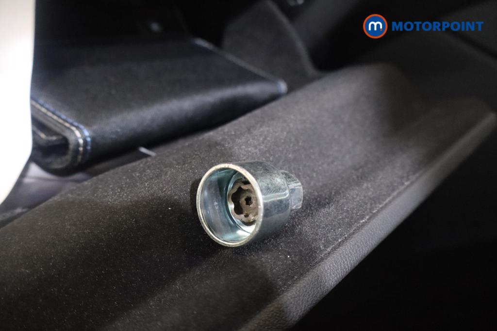 Used BMW 3 Series 2024 for sale - 77171184: Photo 22