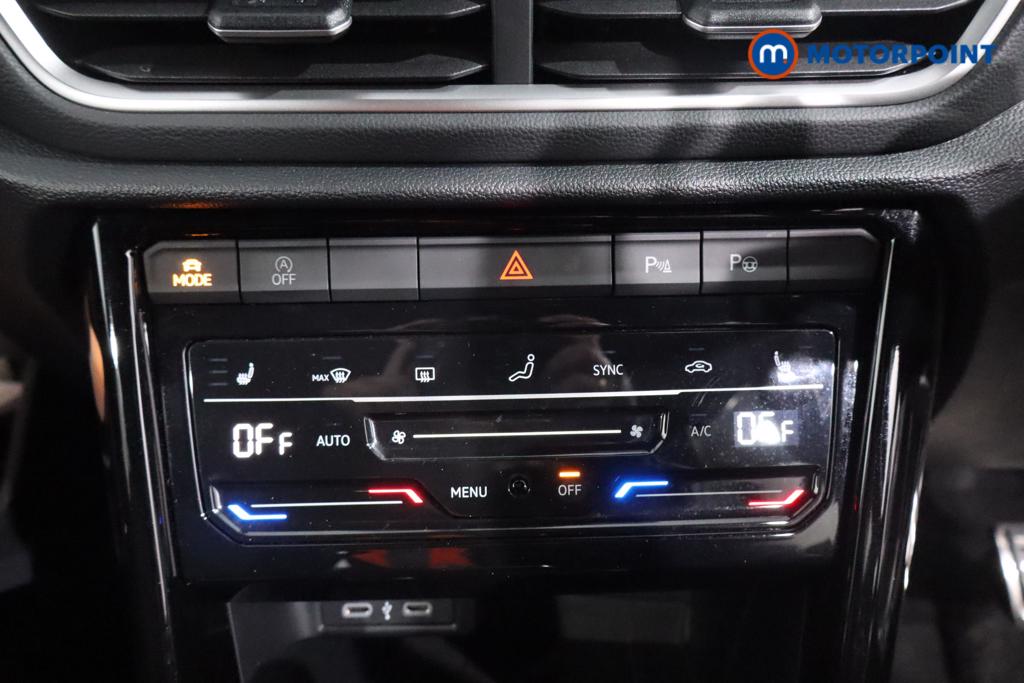 Used Volkswagen T-Roc 2024 for sale - 76603590: Photo 8