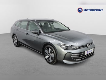 Used Volkswagen Passat 2025 for sale - 75917667: Photo