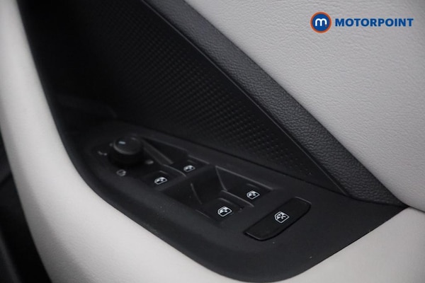 Used Volkswagen Passat 2025 for sale - 75692466: Photo 19