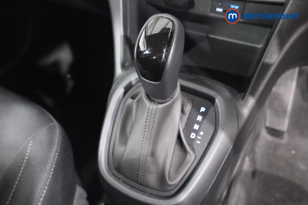 Used Hyundai i10 2018 for sale - 76278726: Photo 12