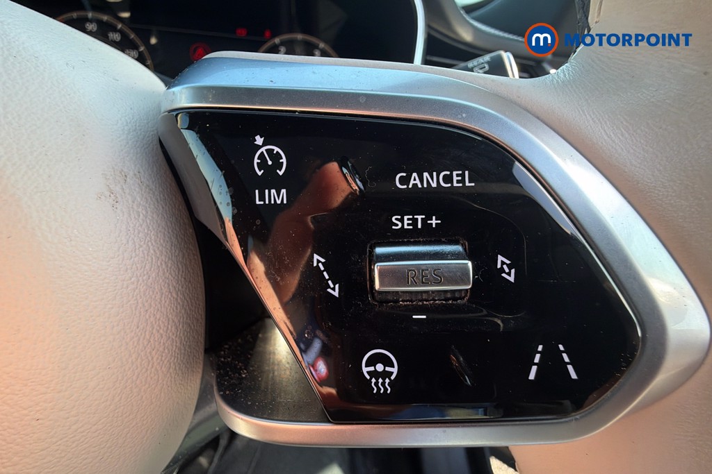 Used Jaguar F-Pace 2023 for sale - 77935292: Photo 12