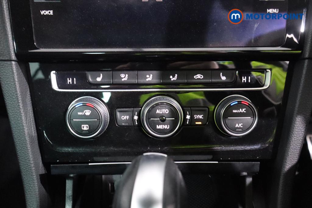 Used Volkswagen Golf 2020 for sale - 77546051: Photo 10