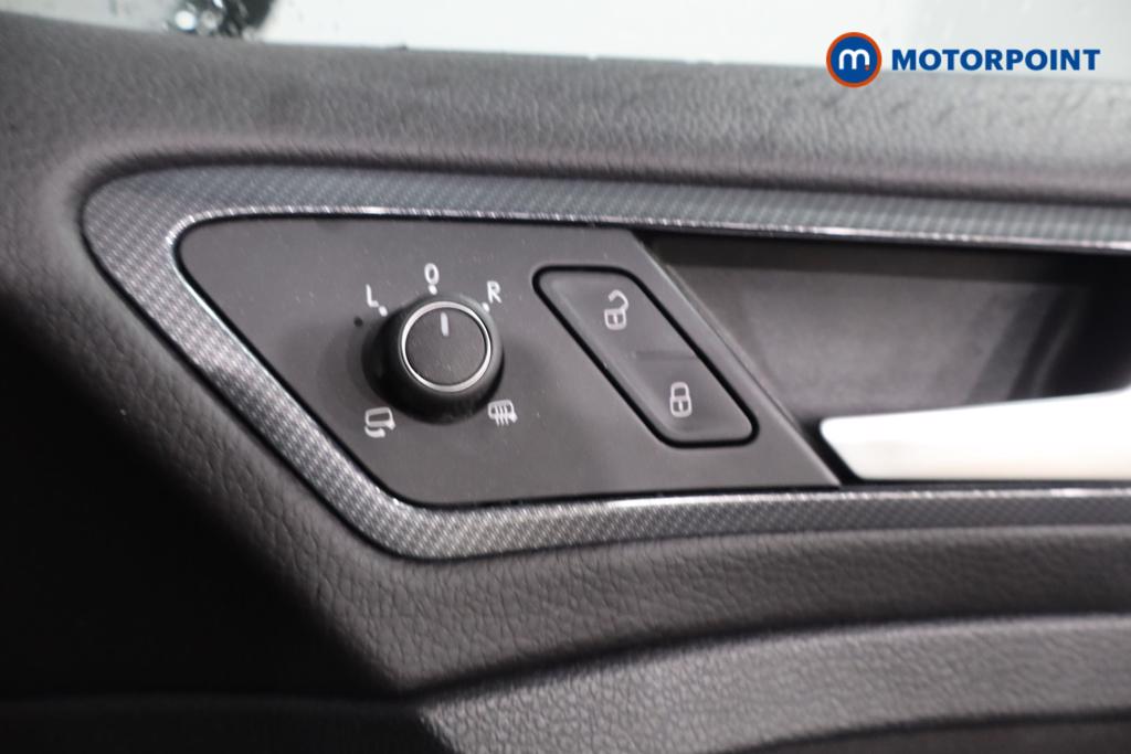 Used Volkswagen Golf 2020 for sale - 77546051: Photo 20