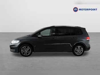 Used Volkswagen Touran 2025 for sale - 79685161: Photo