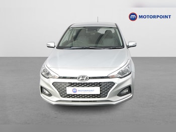 Used Hyundai i20 2020 for sale - 76117811: Photo
